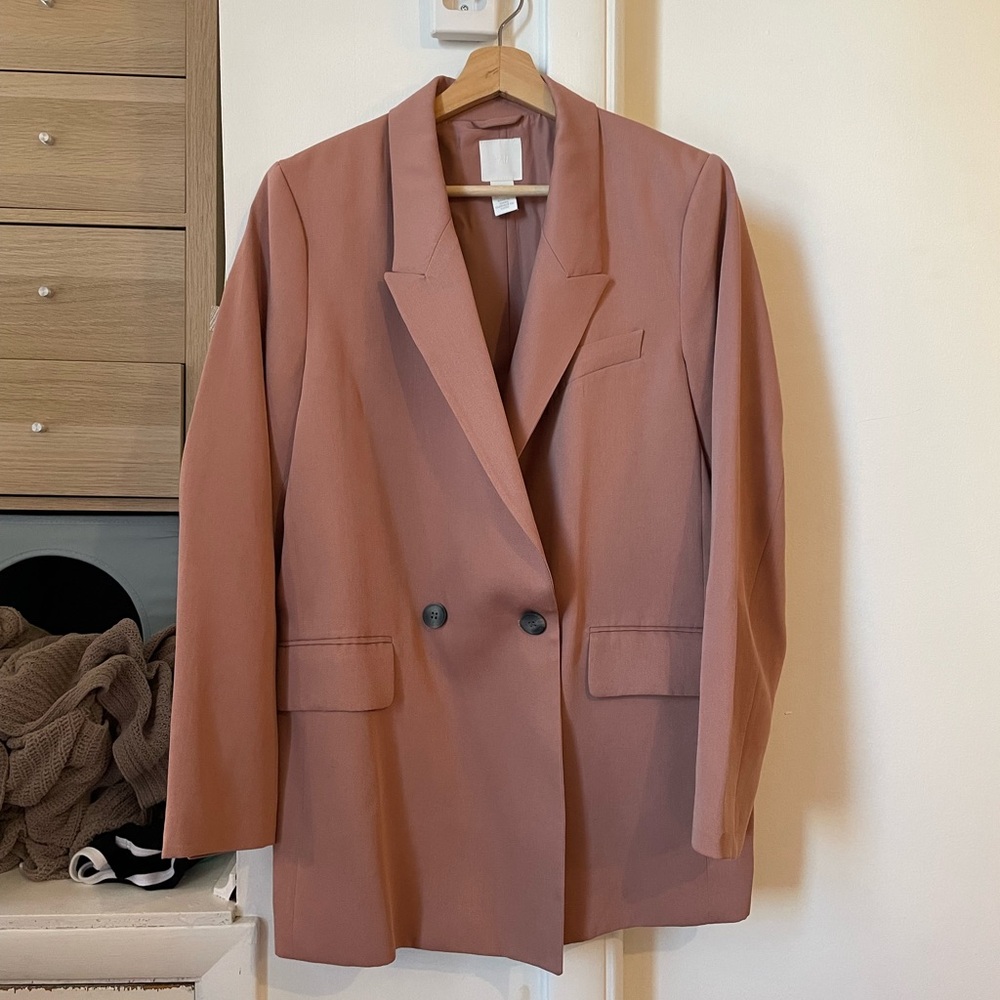 H&M oversized mauve linen mazer